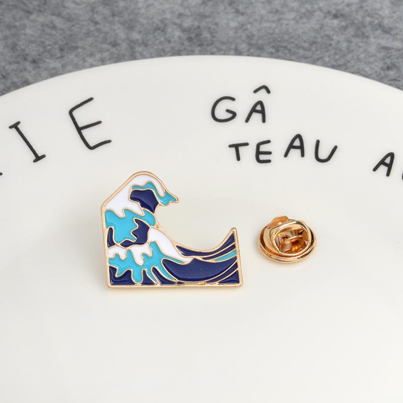 Ocean Waves Enamel Pin eprolo